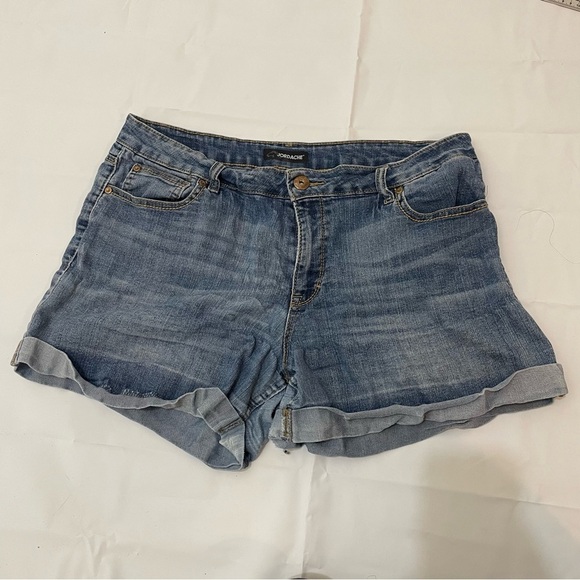 👖 Jordache Dark Denim Jean Shorts – Women’s Size 16 👖 - Picture 1 of 4